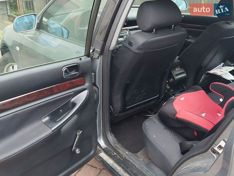 Седан Audi A4 2000 в Коломиї