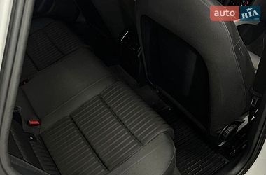 Седан Audi A4 2010 в Нежине
