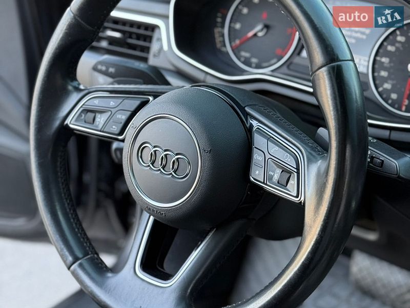 Седан Audi A4 2016 в Дніпрі