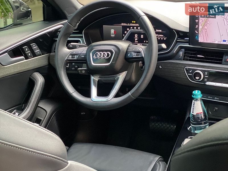 Седан Audi A4 2023 в Одессе