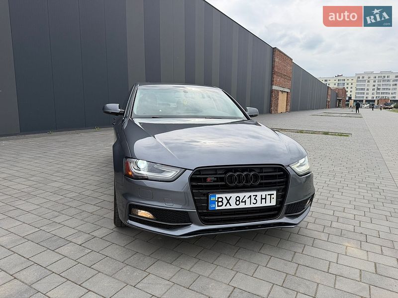 Седан Audi A4 2015 в Хмельницком