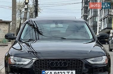 Седан Audi A4 2014 в Виннице