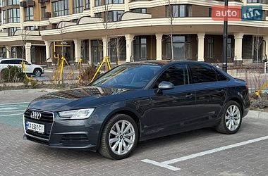 Седан Audi A4 2017 в Києві