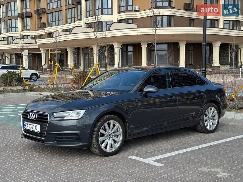 Audi A4 2017