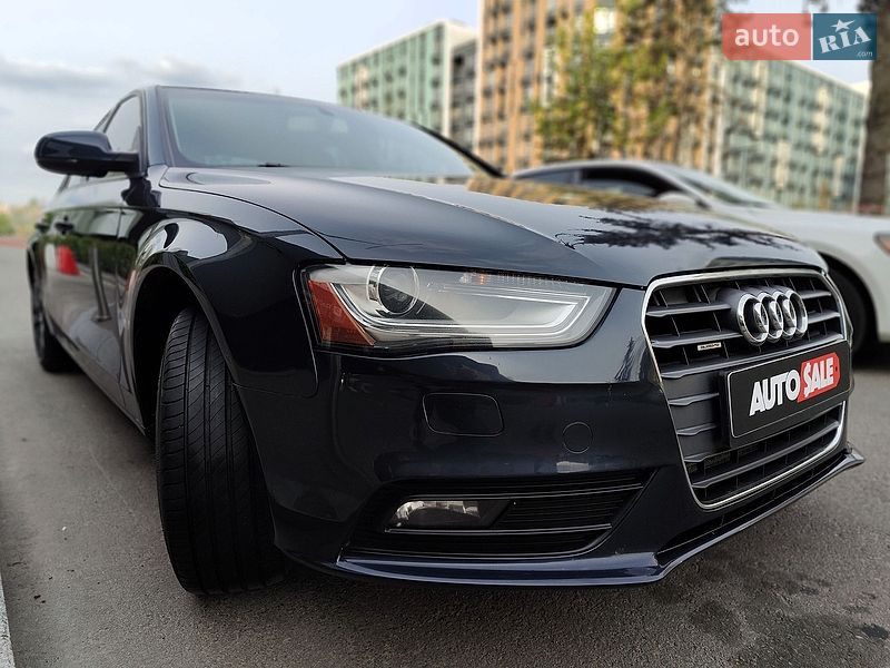 Седан Audi A4 2013 в Киеве