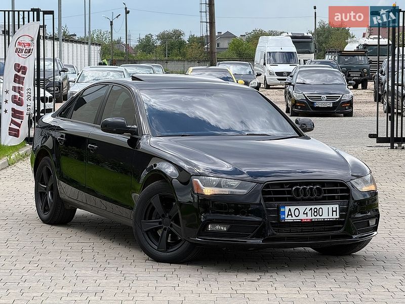 Седан Audi A4 2014 в Ужгороде