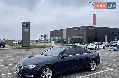 Седан Audi A4 2018 в Львове