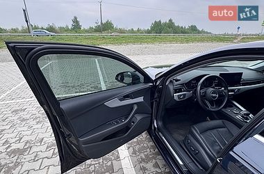 Седан Audi A4 2018 в Львове