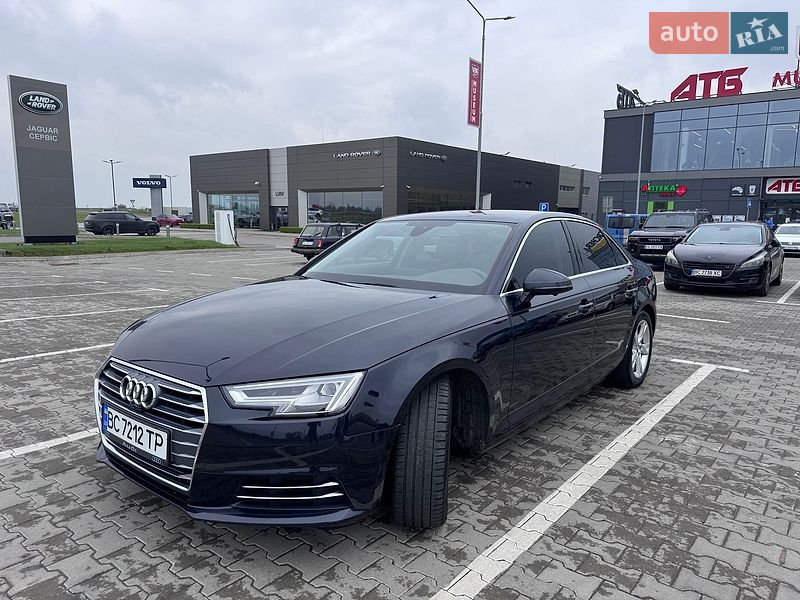 Седан Audi A4 2018 в Львове