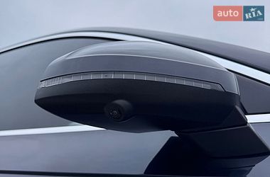Седан Audi A4 2018 в Львове