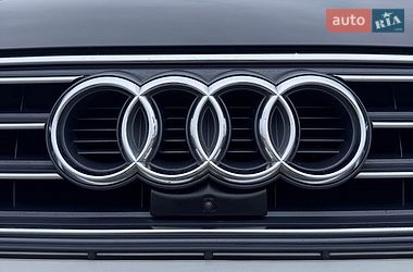 Седан Audi A4 2018 в Львове