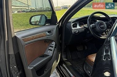 Седан Audi A4 2015 в Львове