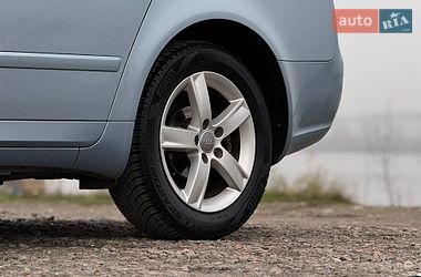 Седан Audi A4 2005 в Дніпрі