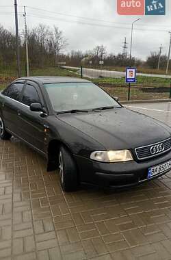 Седан Audi A4 1997 в Голованевске