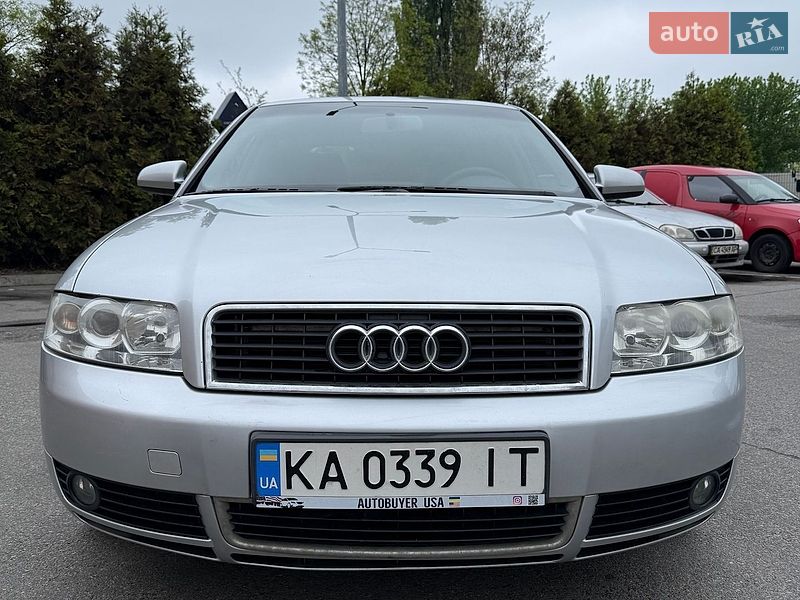 Седан Audi A4 2003 в Киеве