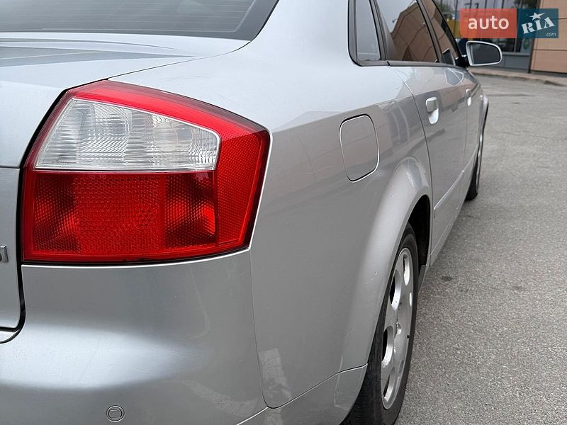 Седан Audi A4 2003 в Киеве