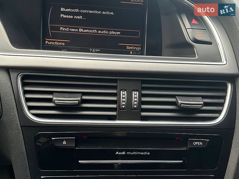 Седан Audi A4 2013 в Вараші