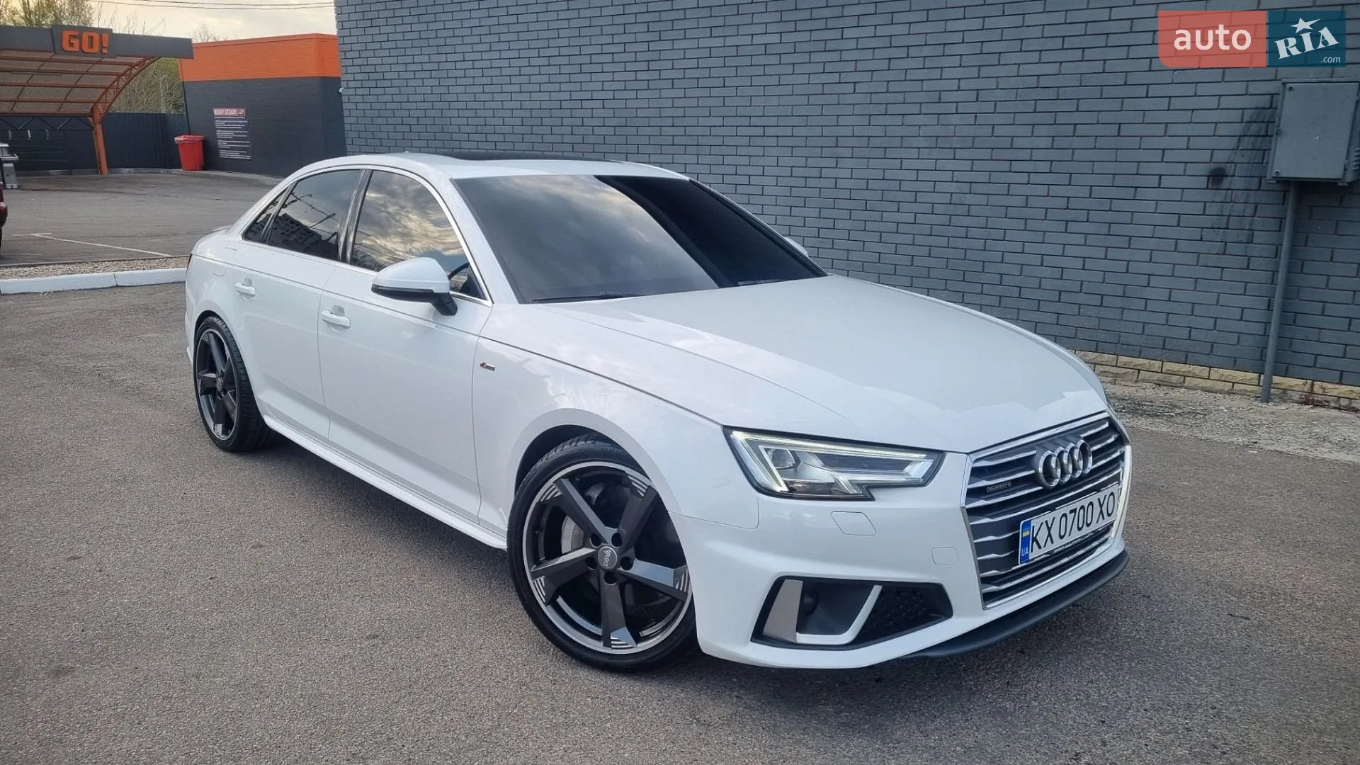 2019 Audi A4 - фото 1
