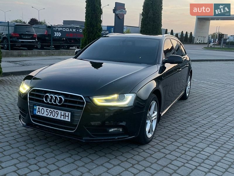 Универсал Audi A4 2013 в Мукачево