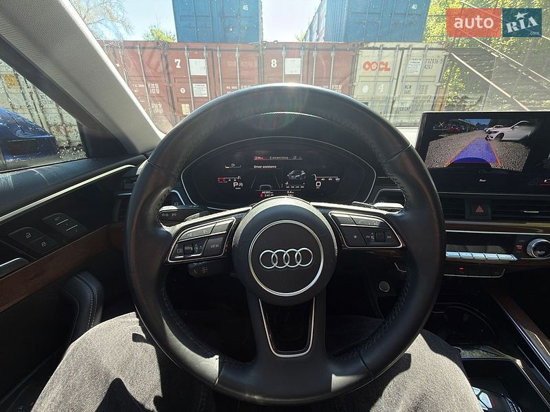 Седан Audi A4 2020 в Киеве