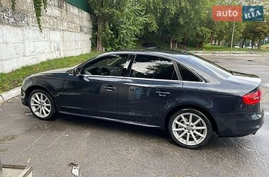 Седан Audi A4 2014 в Киеве