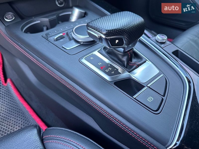 Универсал Audi A4 2018 в Киеве фото 35 Универсал Audi A4 2018 в Киеве
