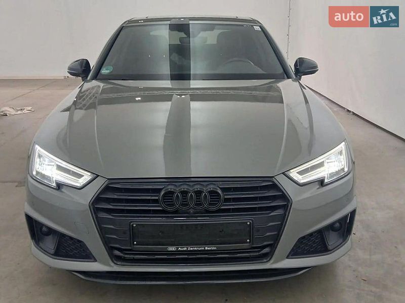 Седан Audi A4 2019 в Львові