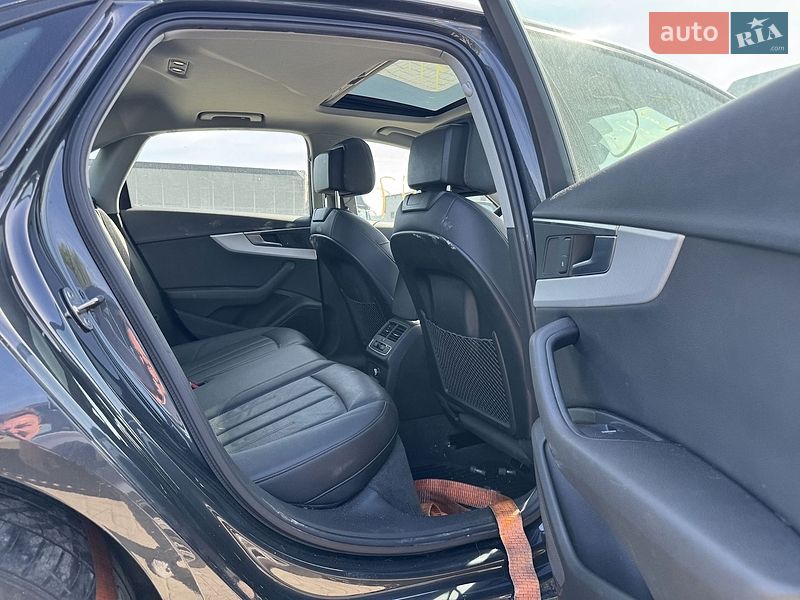 Седан Audi A4 2017 в Луцьку