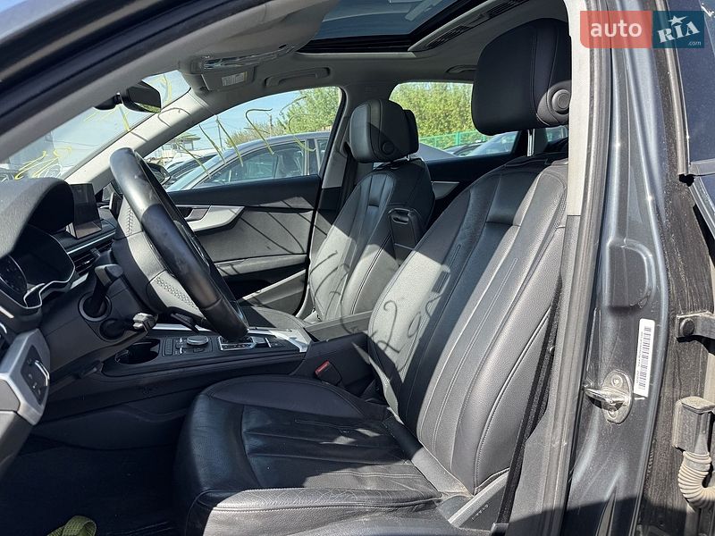 Седан Audi A4 2017 в Луцьку
