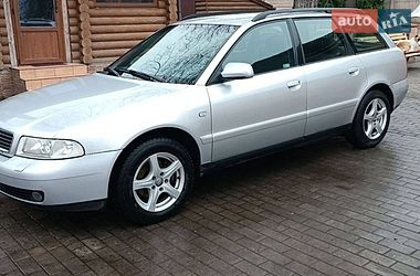 Універсал Audi A4 2001 в Карнаухівці