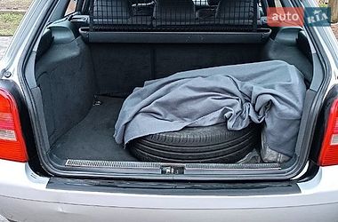 Універсал Audi A4 2001 в Карнаухівці