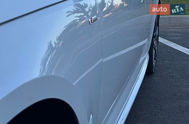 Седан Audi A4 2018 в Ровно