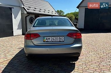 Седан Audi A4 2011 в Киеве
