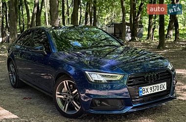 Седан Audi A4 2017 в Хмельницком