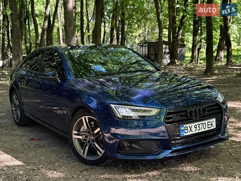 Седан Audi A4 2017 в Хмельницком