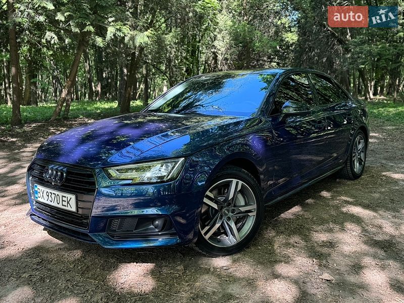 Седан Audi A4 2017 в Хмельницком