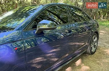 Седан Audi A4 2017 в Хмельницком