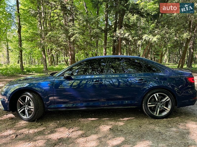 Седан Audi A4 2017 в Хмельницком