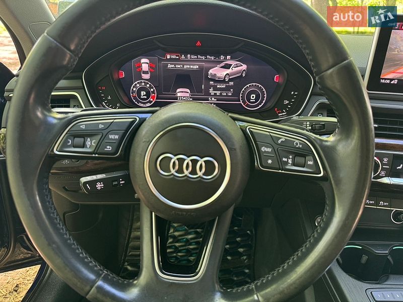 Седан Audi A4 2017 в Хмельницком