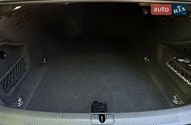 Седан Audi A4 2017 в Хмельницком