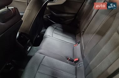 Седан Audi A4 2021 в Киеве
