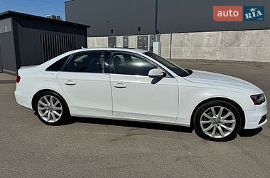 Седан Audi A4 2013 в Киеве