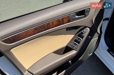 Седан Audi A4 2013 в Киеве