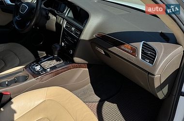 Седан Audi A4 2013 в Киеве