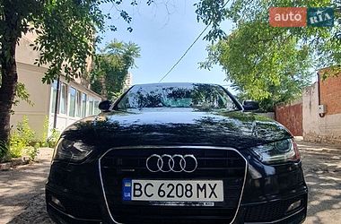 Седан Audi A4 2015 в Николаеве