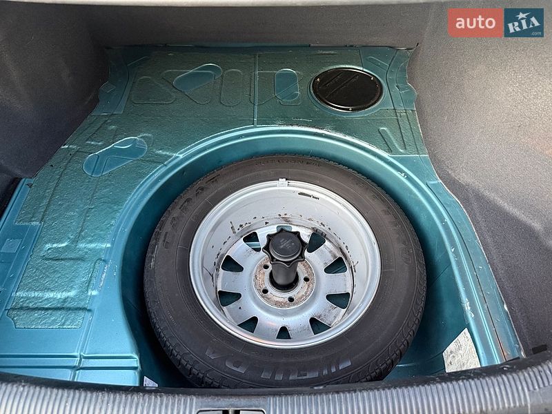 Седан Audi A4 1999 в Липовце