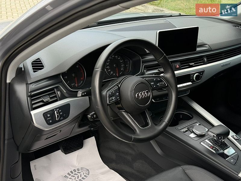 Седан Audi A4 2016 в Самборе