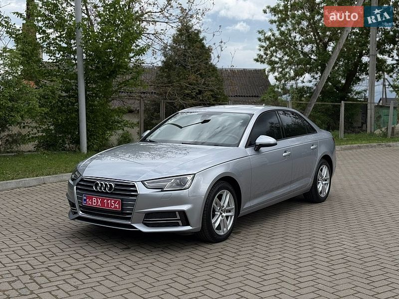 Седан Audi A4 2016 в Самборе