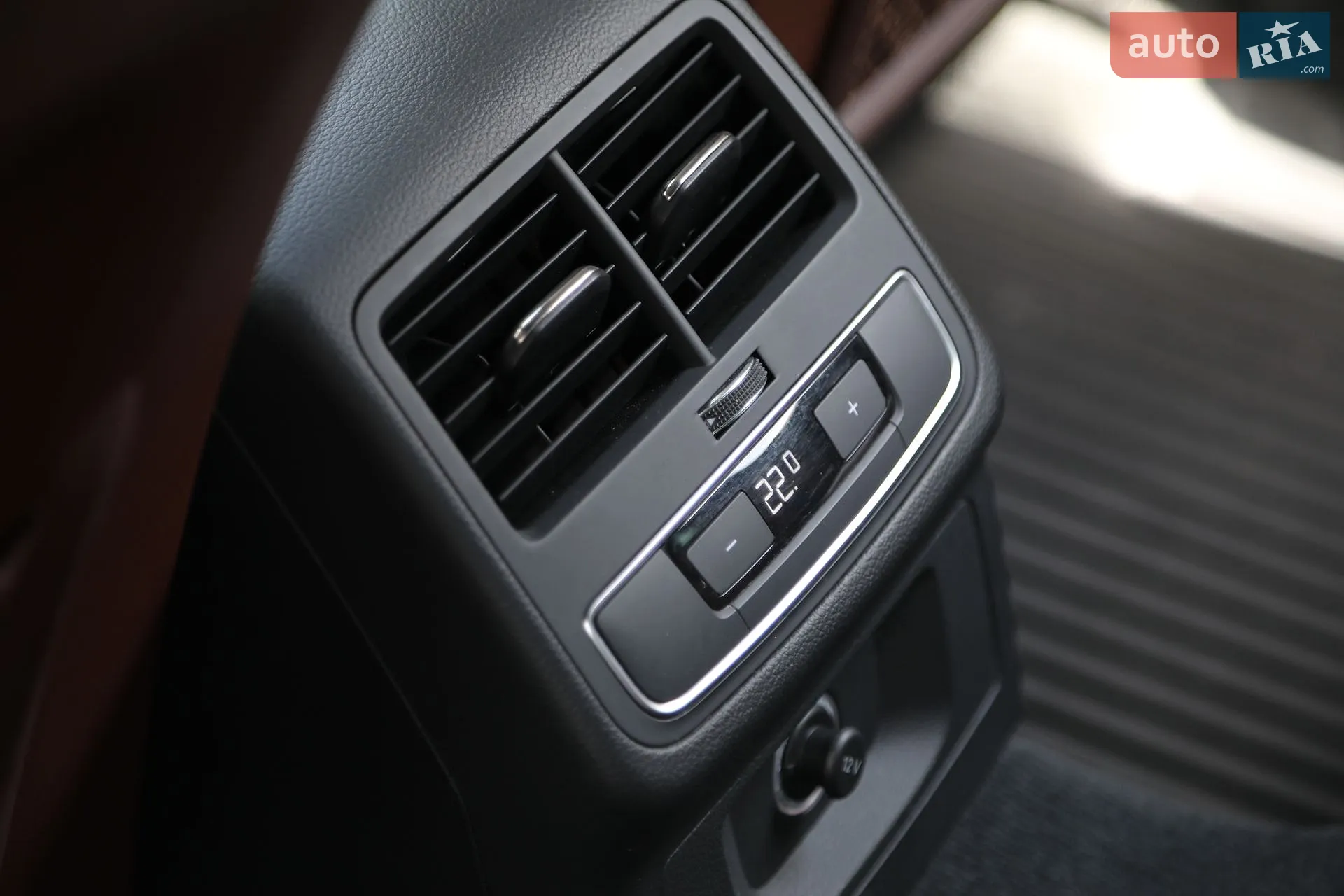 2016 Audi A4 - мініатюра 28
