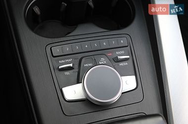 Седан Audi A4 2016 в Харькове